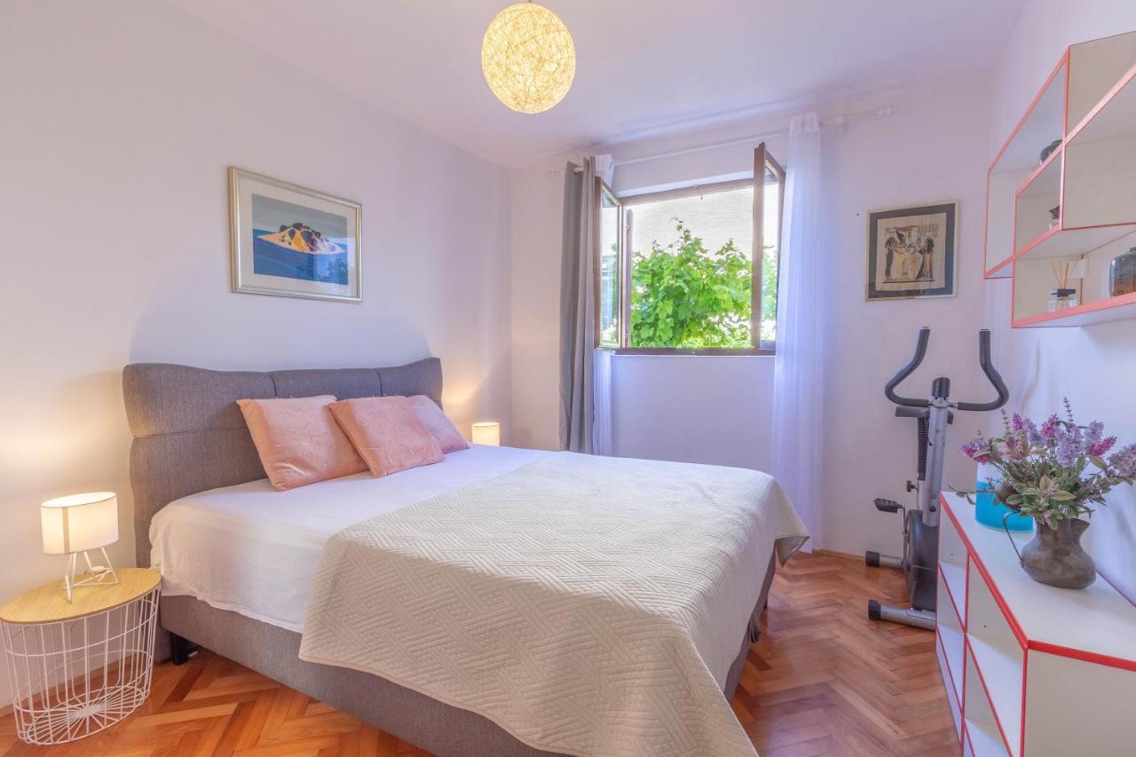Apartman Dag Podstrana Eksteriør billede